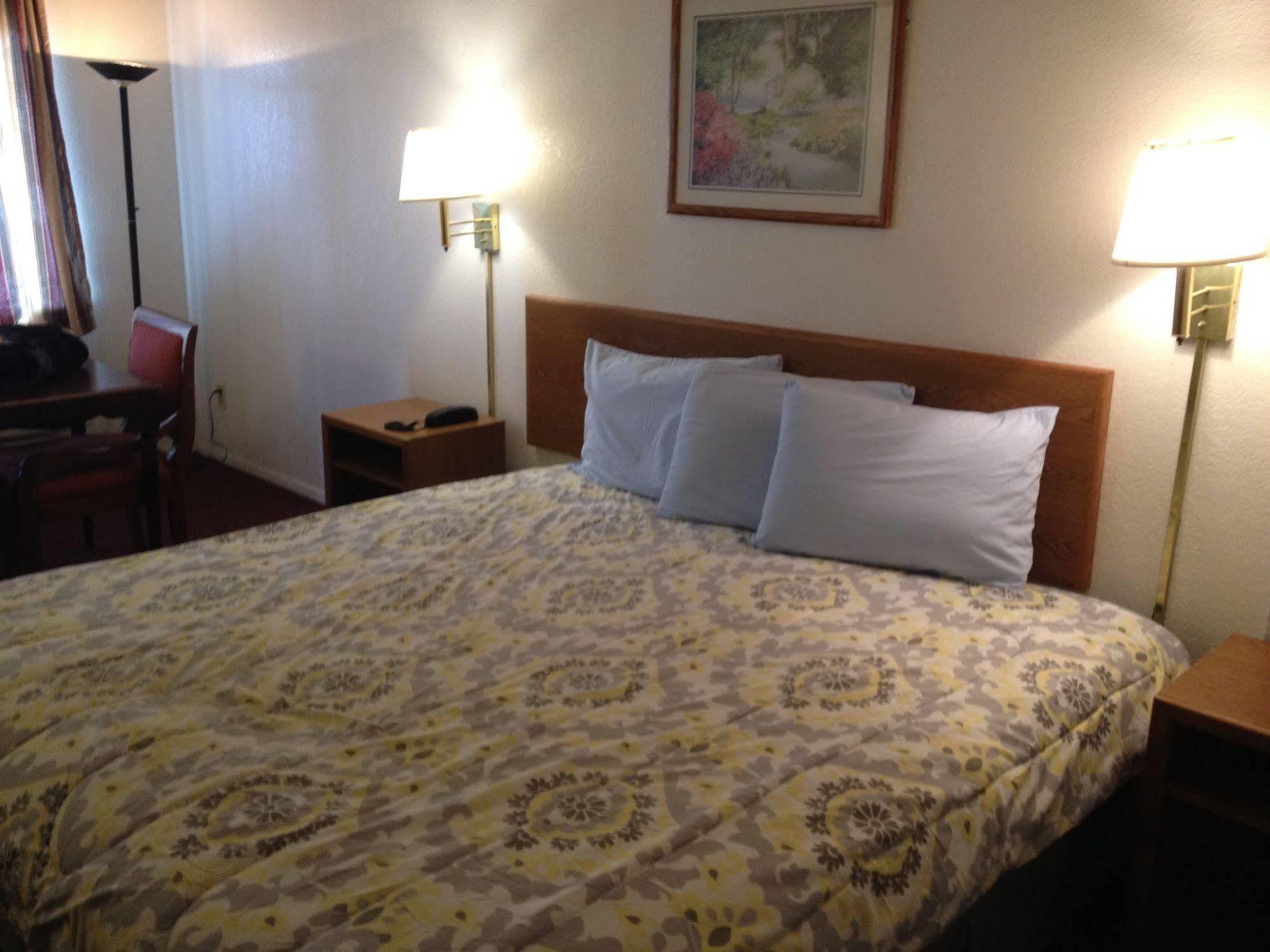 Crown Inn Grand Prairie Kültér fotó