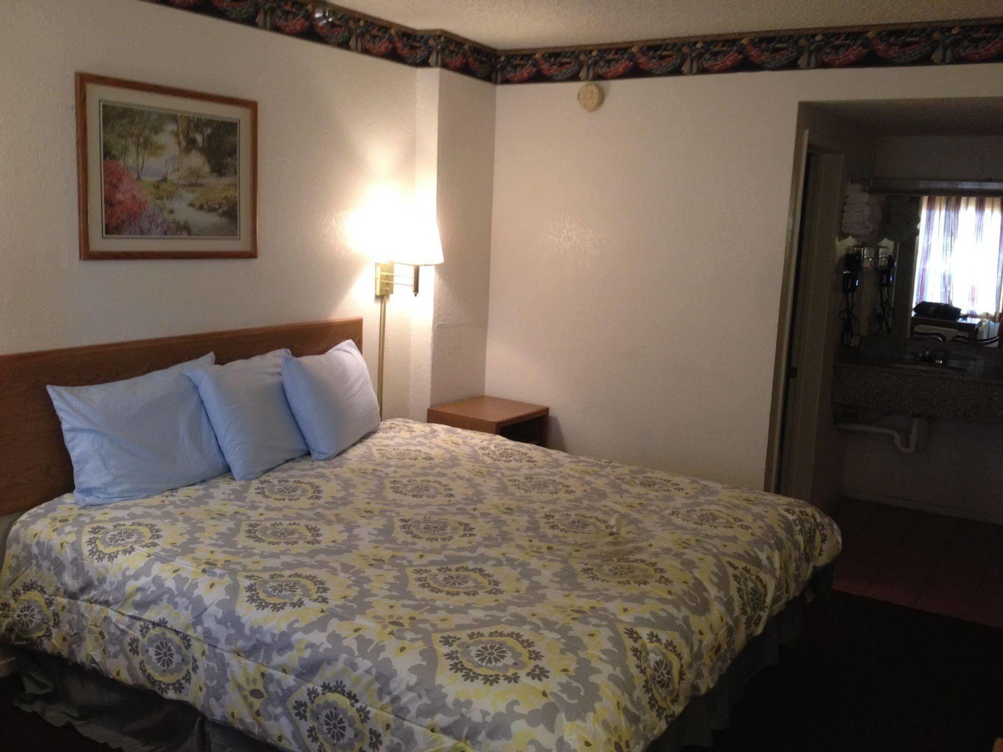 Crown Inn Grand Prairie Kültér fotó